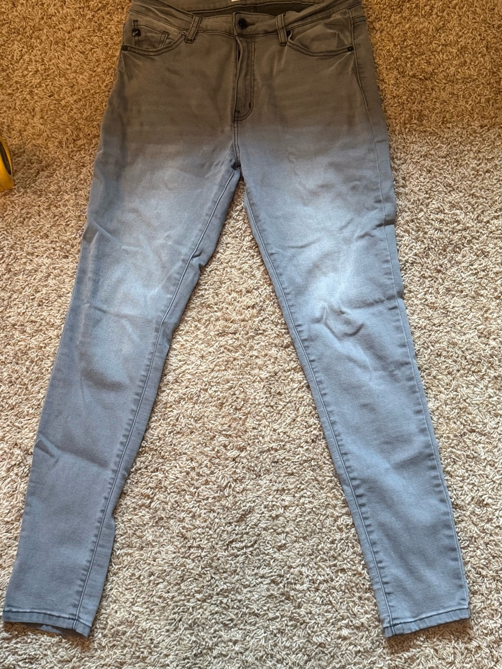 Kancan Women’s Grey Slim Fit Jeans
